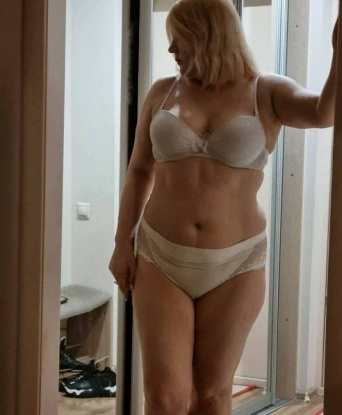 София, 38 лет